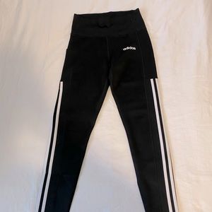 Adidas Leggings with side pocket